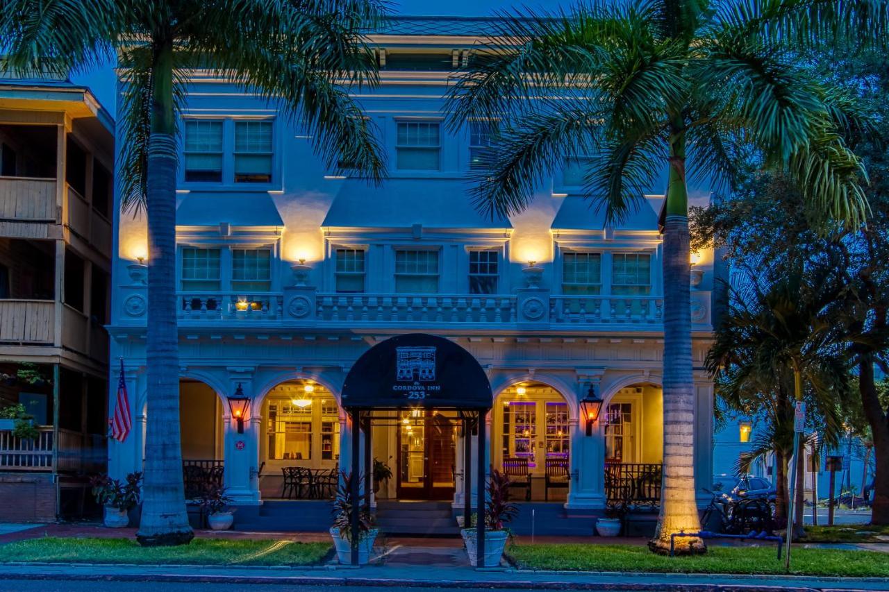 New Hotel Collection Downtown St Pete เซนต์ปีเตอร์สเบิร์ก ภายนอก รูปภาพ