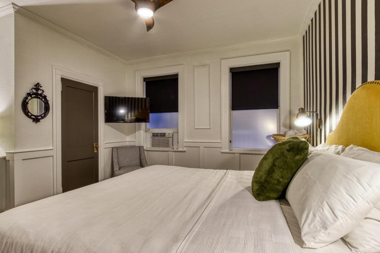 New Hotel Collection Downtown St Pete เซนต์ปีเตอร์สเบิร์ก ภายนอก รูปภาพ