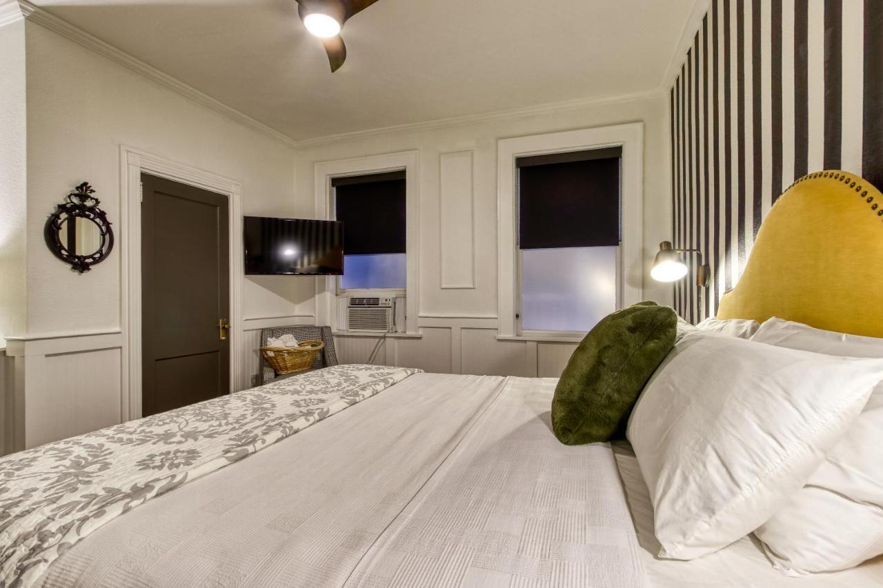 New Hotel Collection Downtown St Pete เซนต์ปีเตอร์สเบิร์ก ภายนอก รูปภาพ