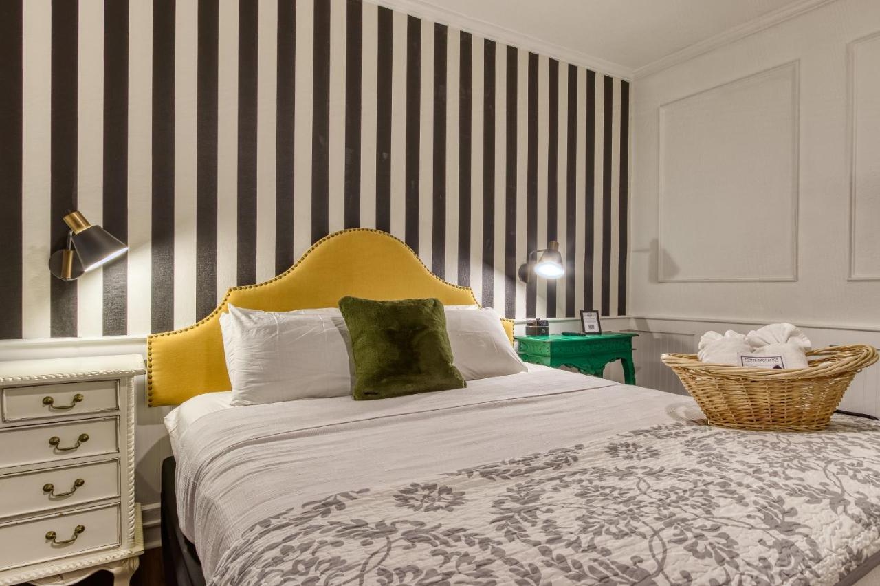 New Hotel Collection Downtown St Pete เซนต์ปีเตอร์สเบิร์ก ภายนอก รูปภาพ